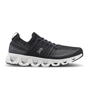 נעלי ריצה גברים ON CLOUDSWIFT 3 שחור לבן