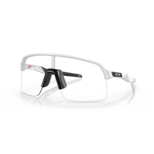 משקפי שמש – 946346 – OAKLEY Sutro Lite (clear photochromic)