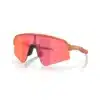 משקפי שמש Oakley Sutro Lite Sweep 946529 39
